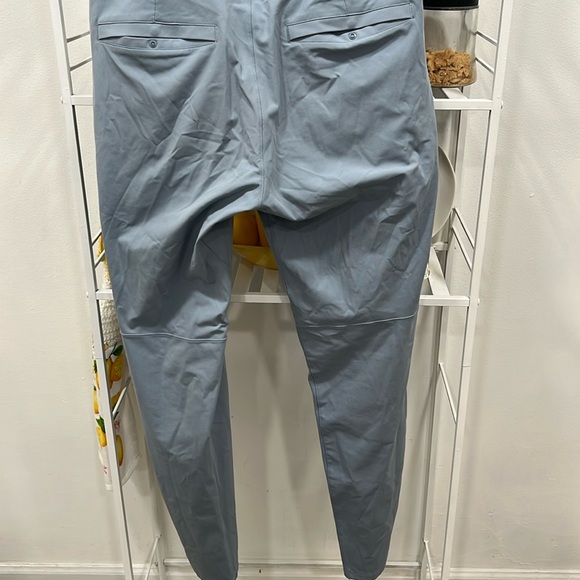 Lululemon ABC Classic-Fit Trouser
Warpstreme - Picture 9 of 11